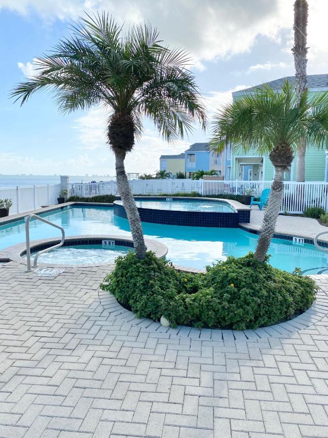 Bayfront Cottage- Pool - Hot Tub - Close To Beach Порт-Изабел Экстерьер фото